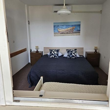 Apartments With Swimming Pool 9X4M Селце Экстерьер фото
